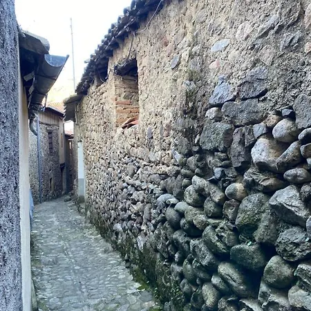 Lejlighed Rurales Calleabajo - 3 Estrellas